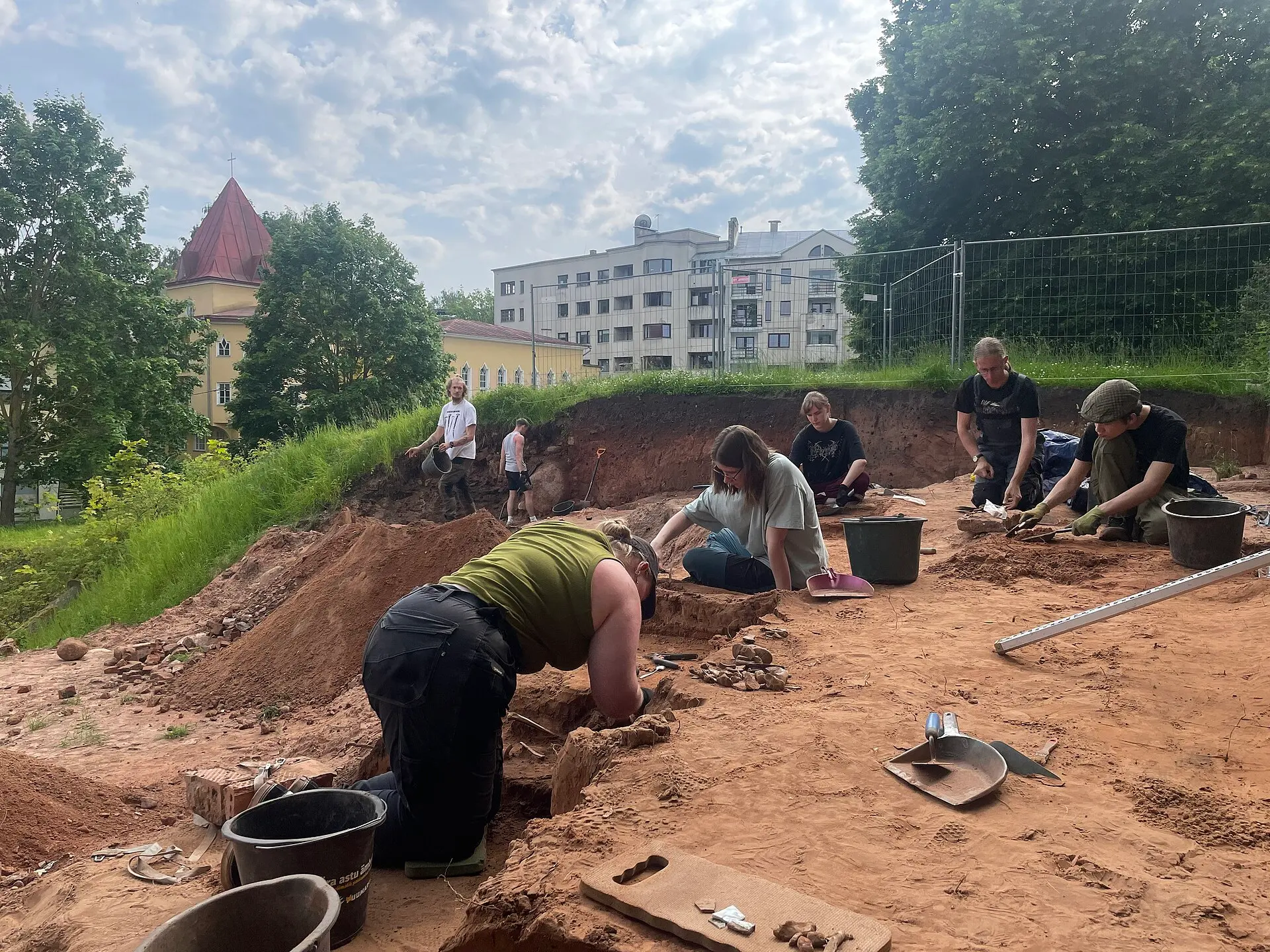 Tartu Universiteti — 8